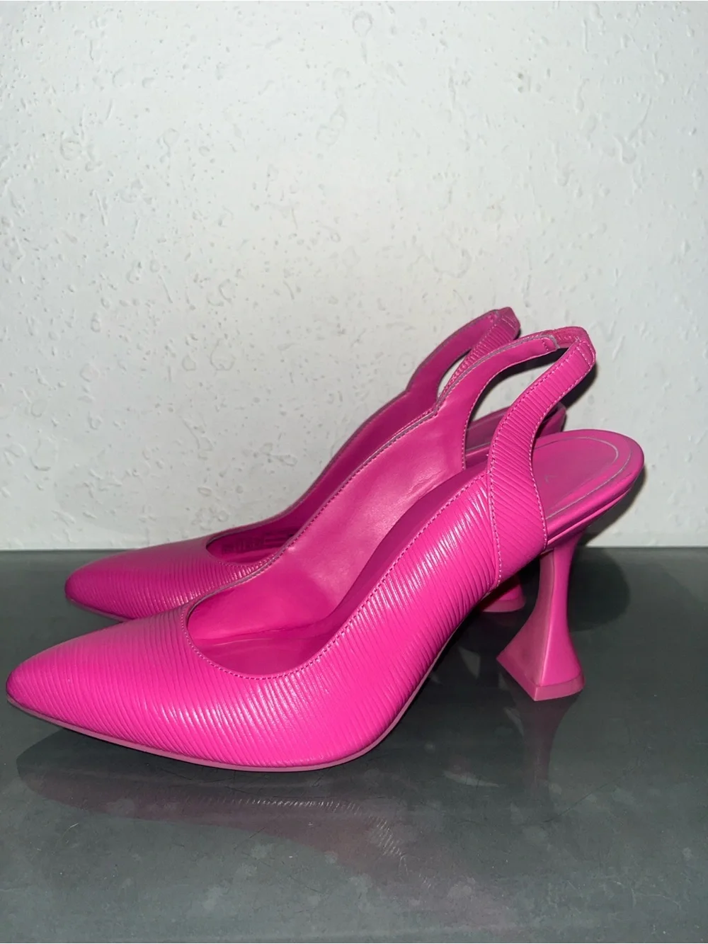 Vionic Comfort Hot Pink Slingback Pointed-Toe square Heels